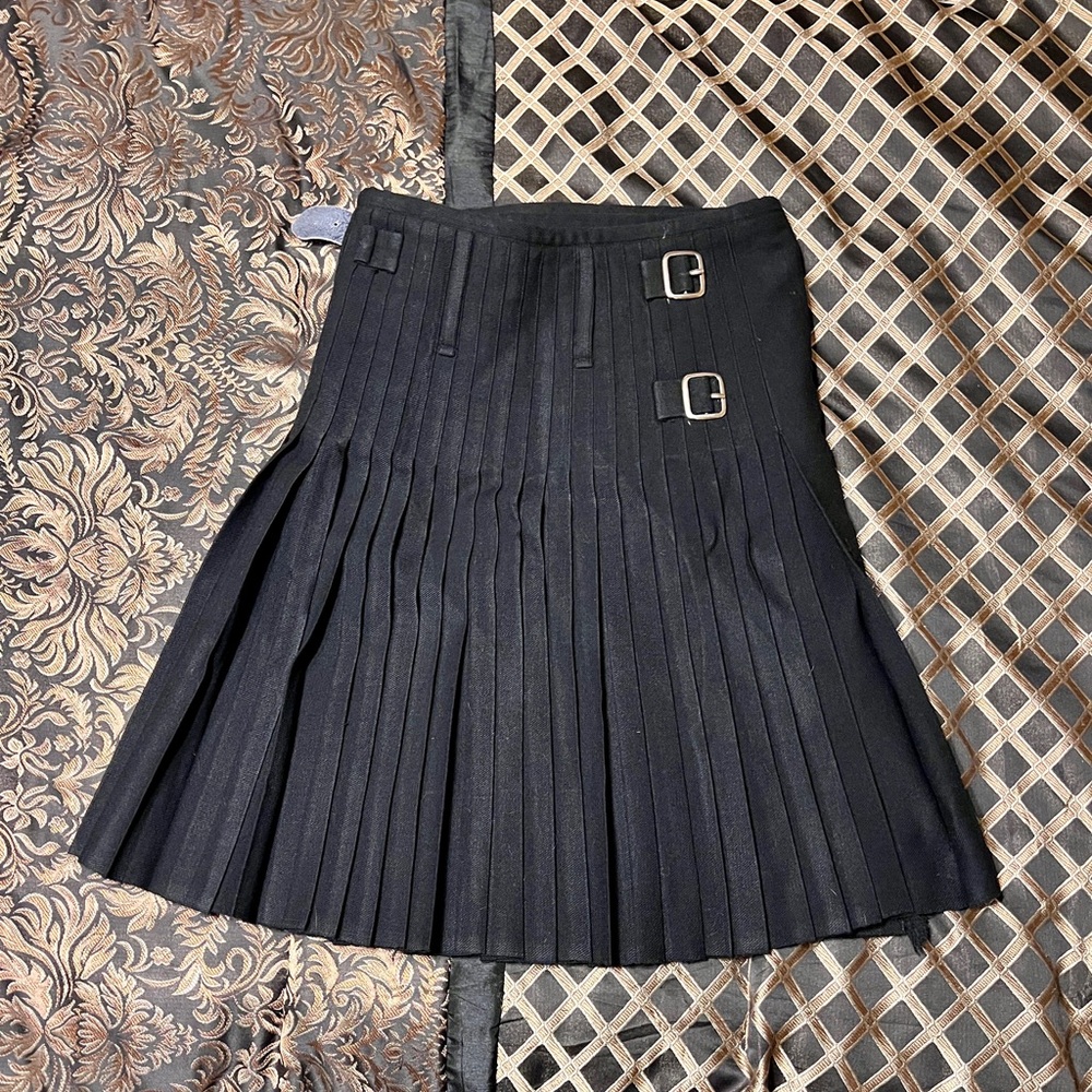 Black kilt